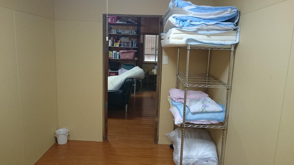 Koza Share House Hotel Okinawa Kamer foto