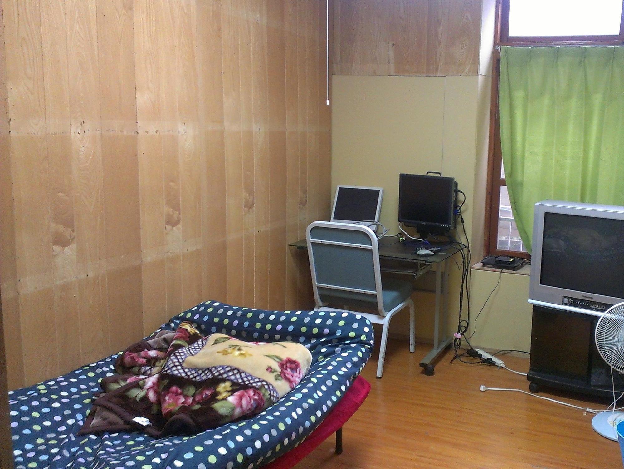 Koza Share House Hotel Okinawa Buitenkant foto